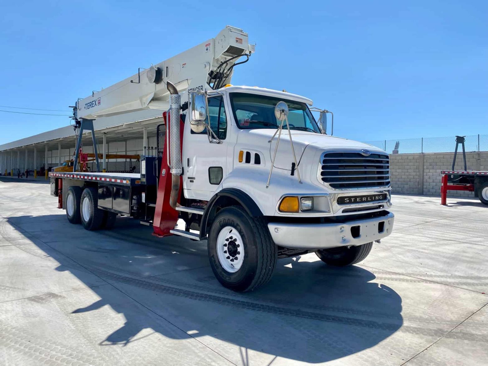 Grúa titan Terex BT4792 para 23 5 ton sobre camión Sterling 2007