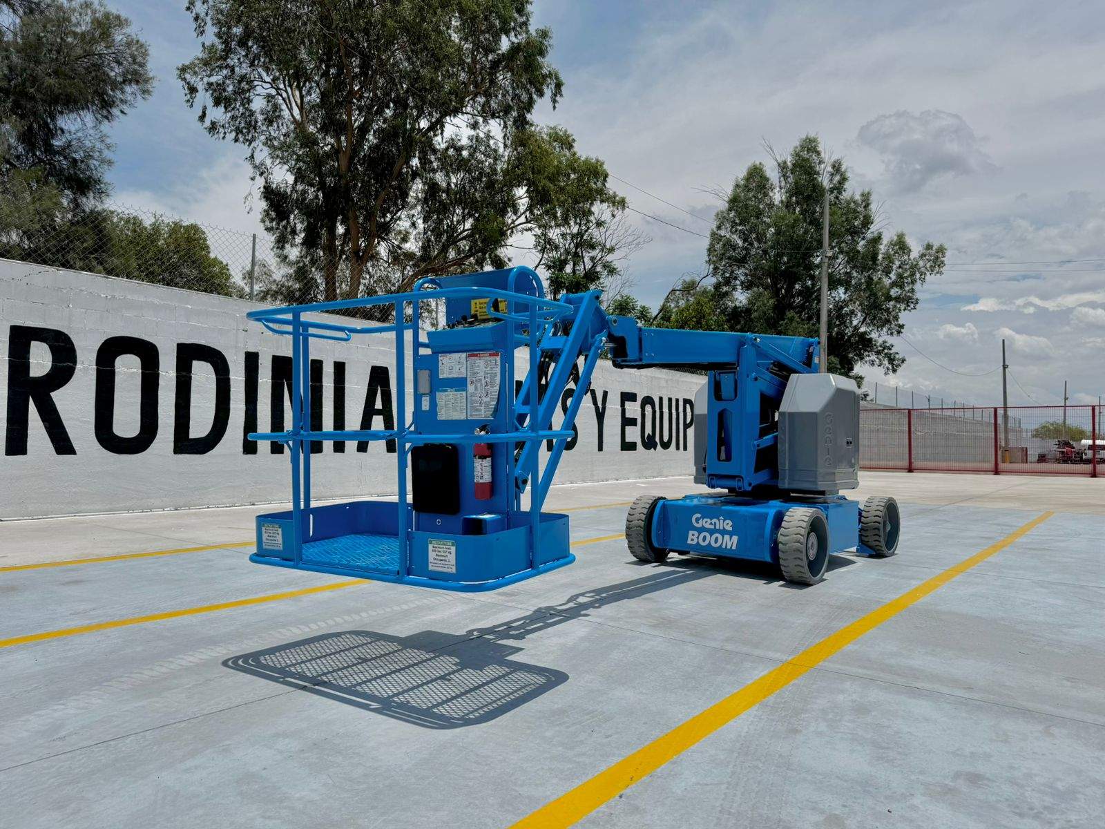 BRAZO ARTICULADO ELECTRICO GENIE Z3422N 2016 (2)