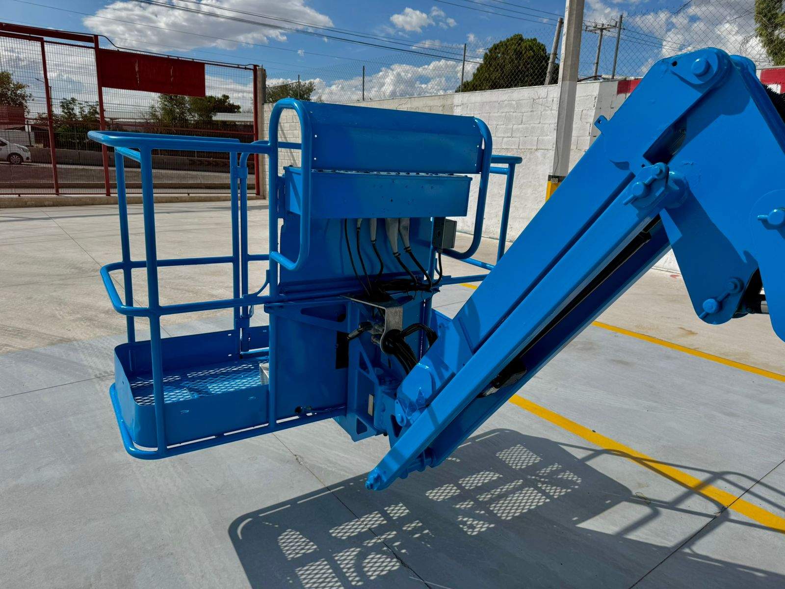 Brazo Articulado Eléctrico Genie Z4525j 2012 (1)