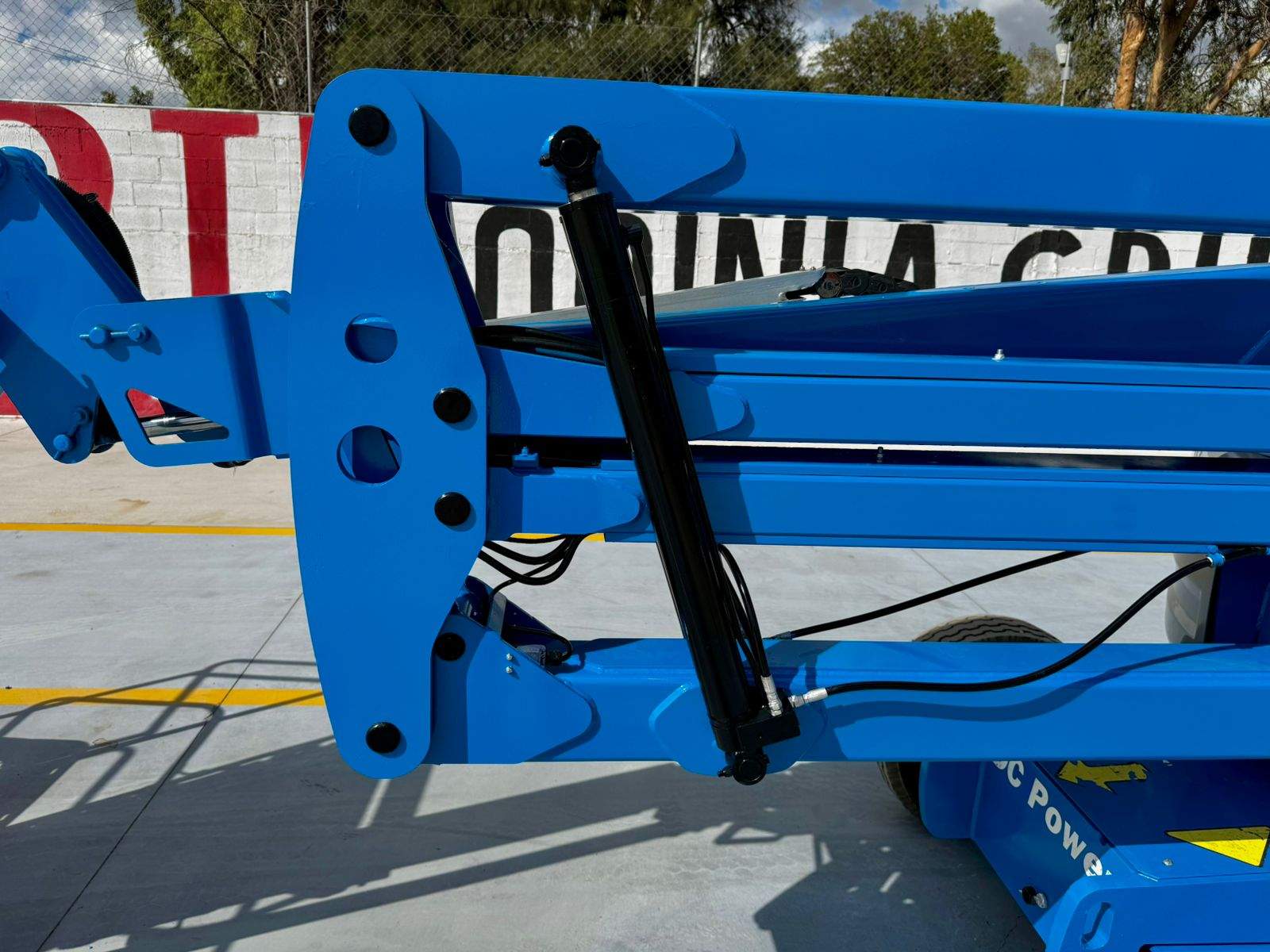 Brazo Articulado Eléctrico Genie Z4525j 2012 (17)