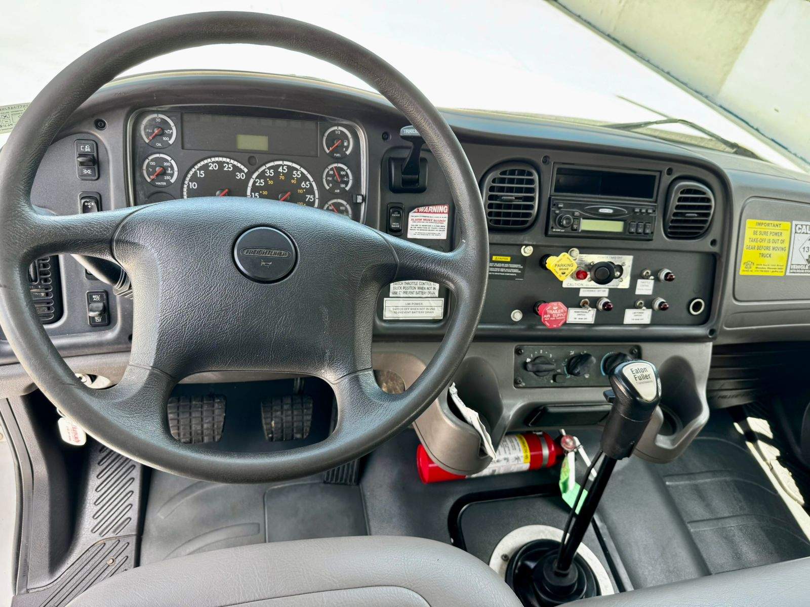 GRUA TITAN NATIONAL 8100D DE 23 TON EN FREIGHTLINER 2007 (6)