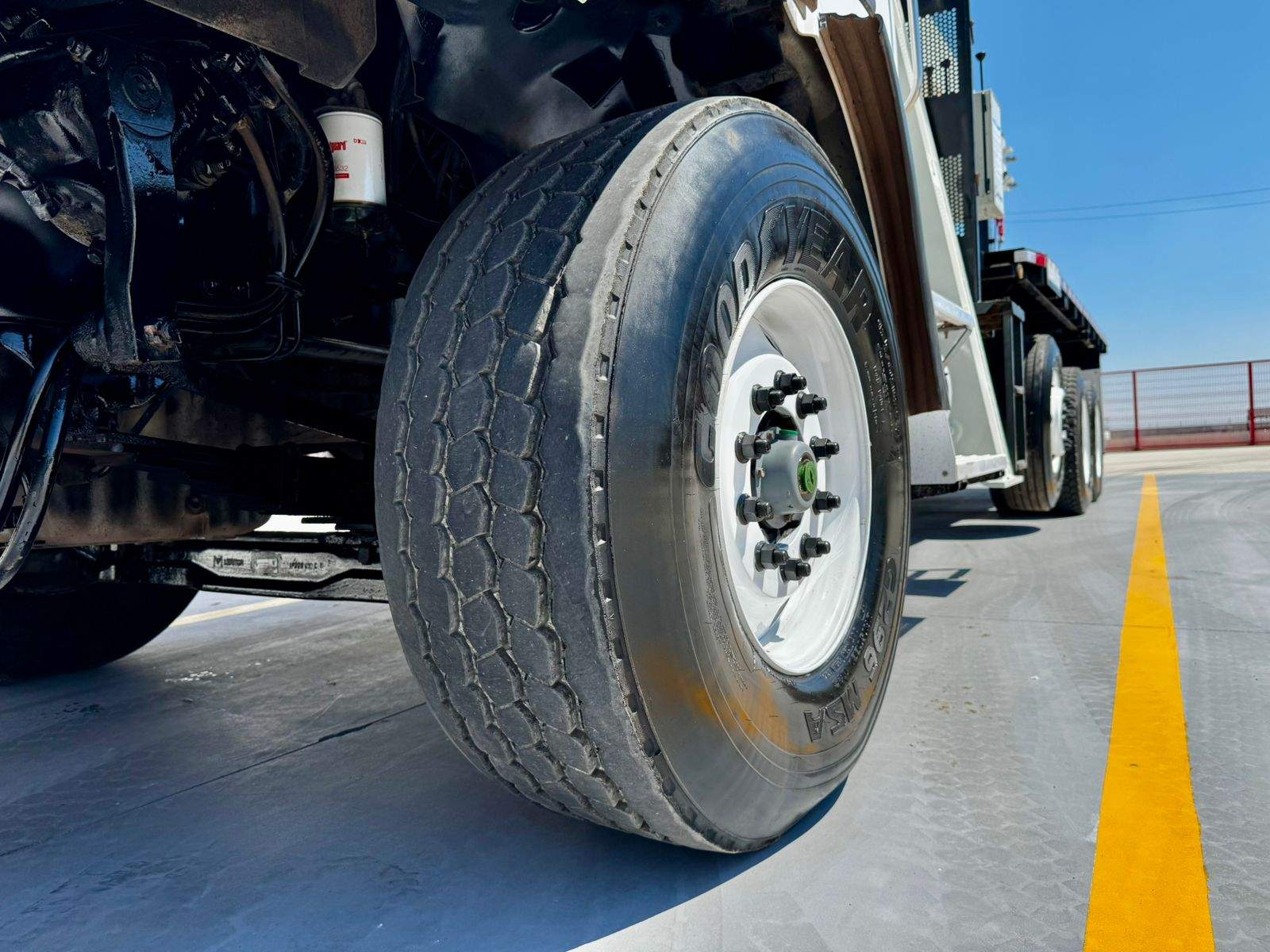 2009 Sterling cNational 600E2 (23)