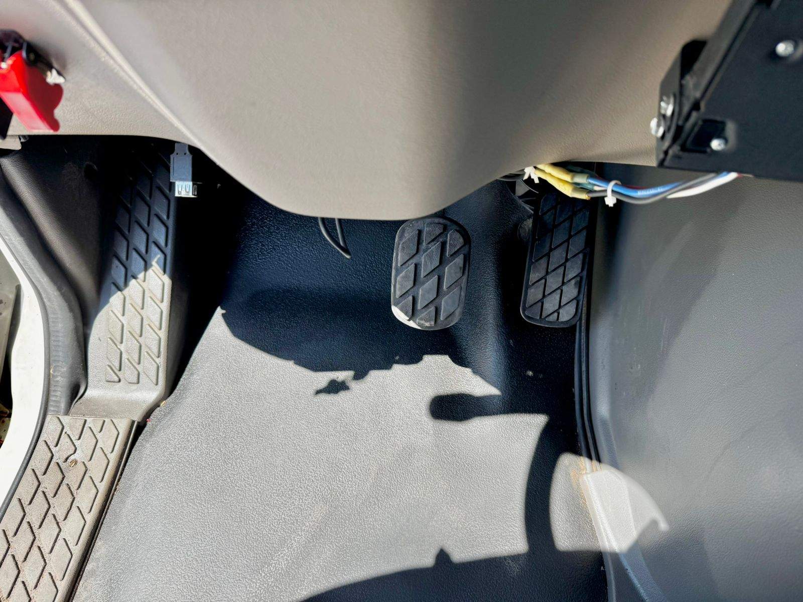 2009 Sterling cNational 600E2 (7)