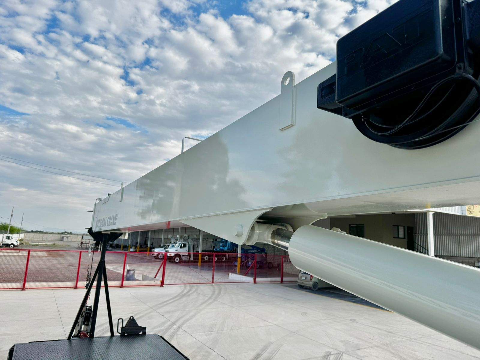 GRUA TITAN NATIONAL 8100D DE 23 TON EN FREIGHTLINER 2007 (18)