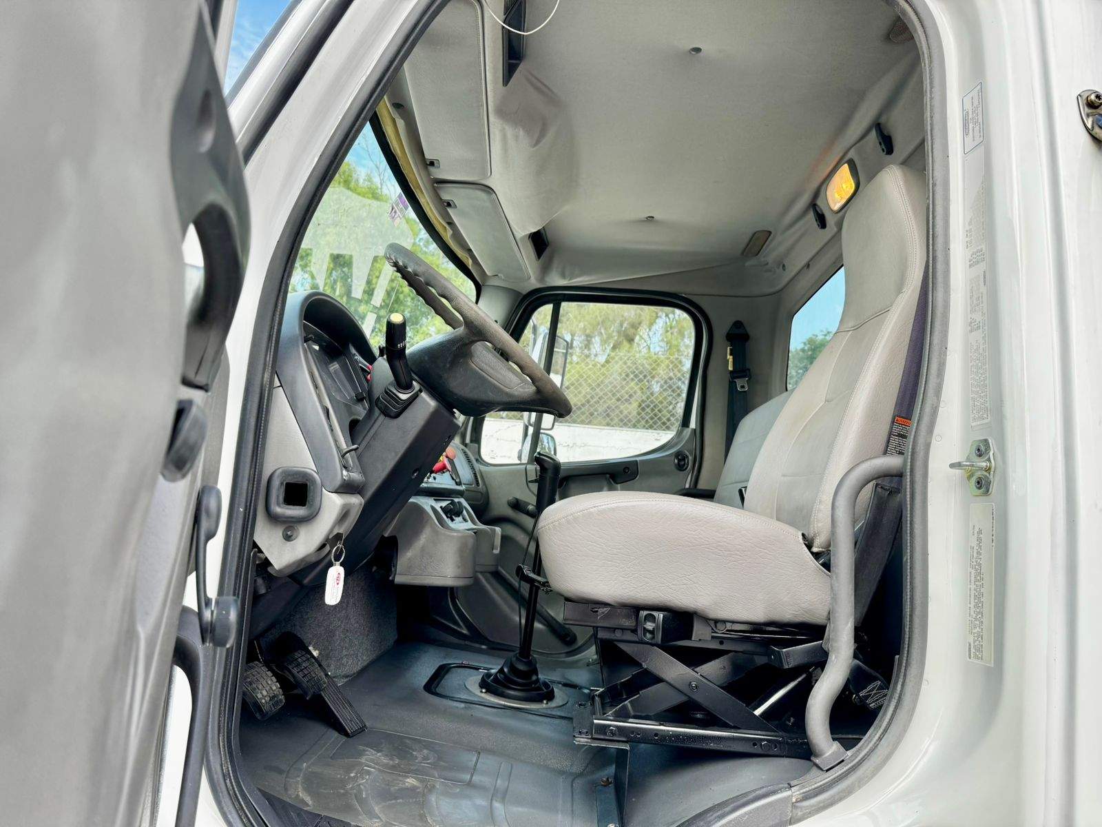 GRUA TITAN NATIONAL 8100D DE 23 TON EN FREIGHTLINER 2007 (6)