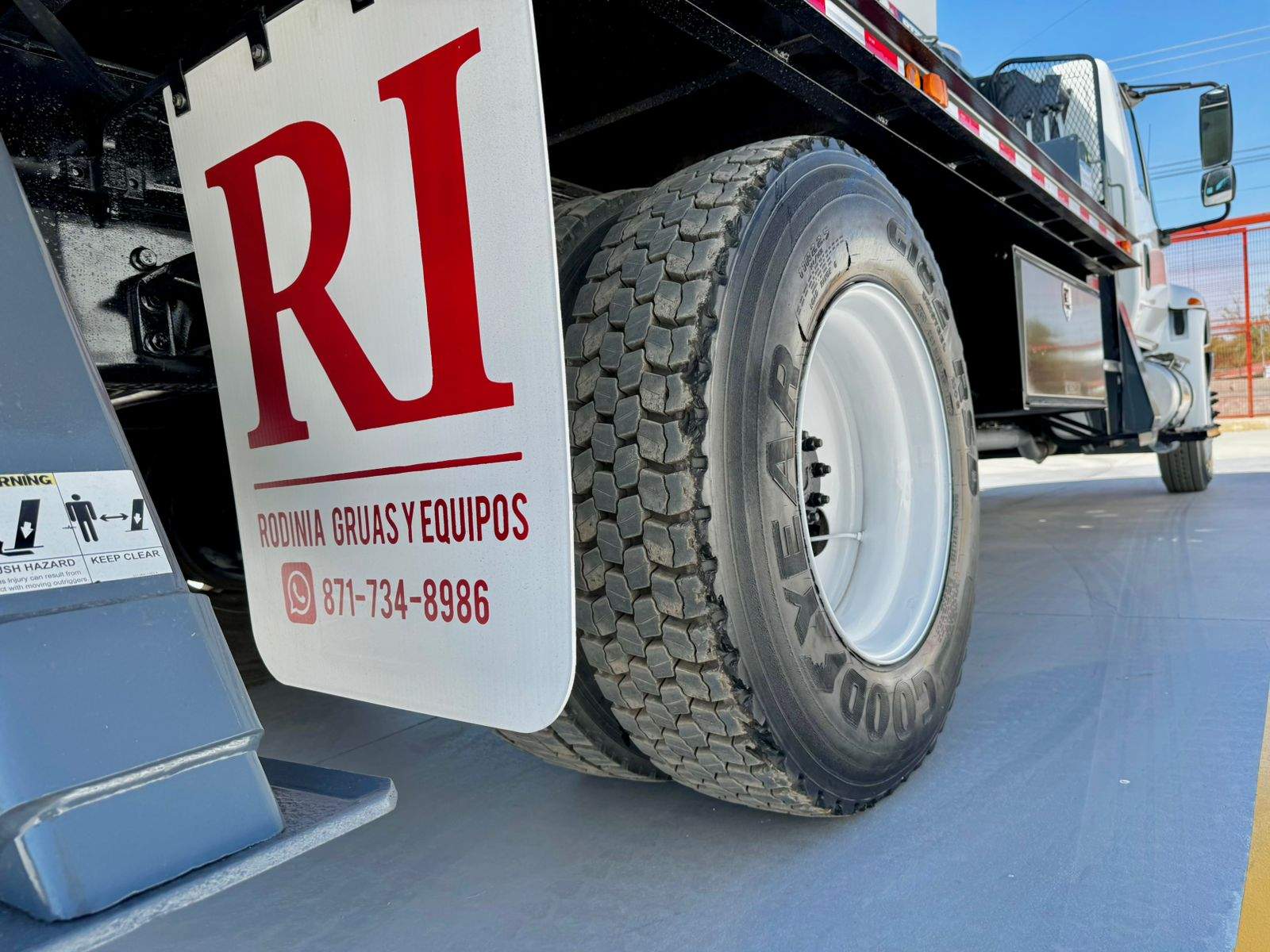 GRUA TITAN TEREX BT2047 DE 10 TON EN INTERNATIONAL 2014 (24)