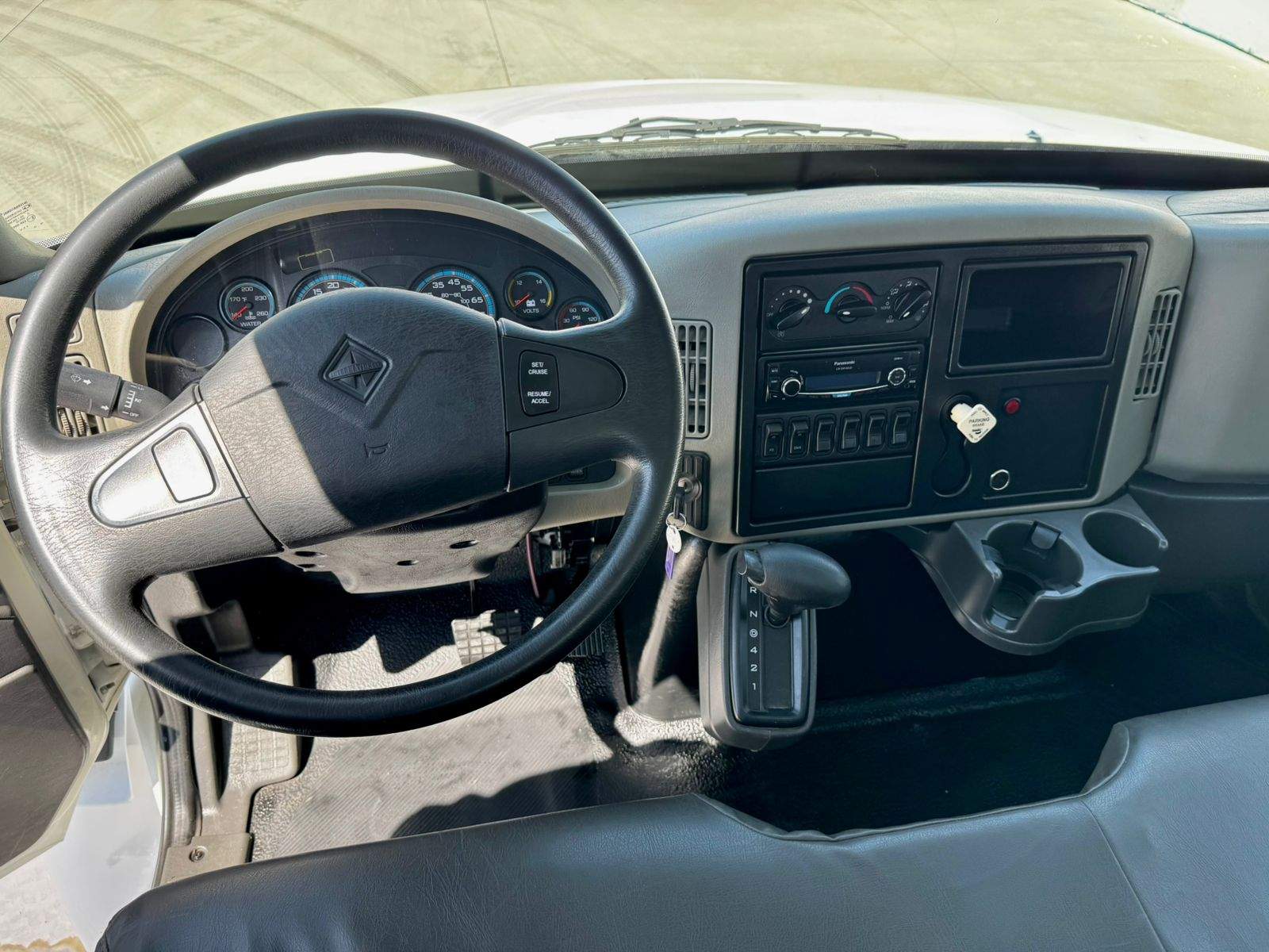 GRUA TITAN TEREX BT2047 DE 10 TON EN INTERNATIONAL 2014 (6)