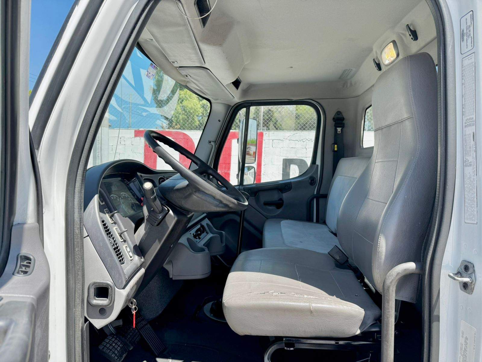 GRUA TITAN TEREX BT3870 DE 19 TON EN FREIGHTLINER 2016 (5)