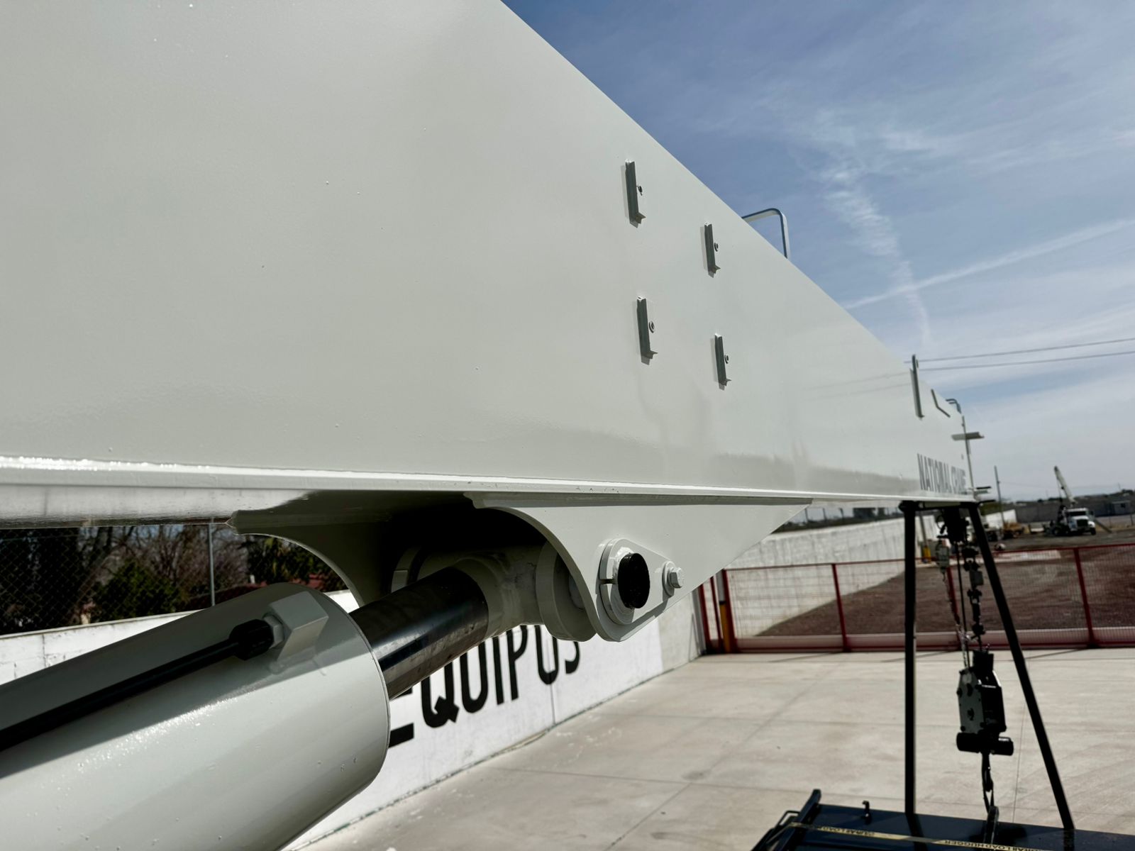 GRUA TITAN NATIONAL 800D DE 23 TON EN PETERBILT 2011 (18)