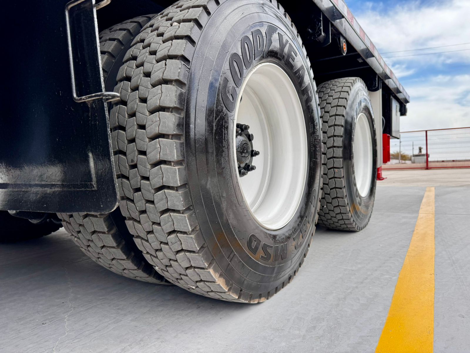 2012 InternationalcTerex BT4792 (27)