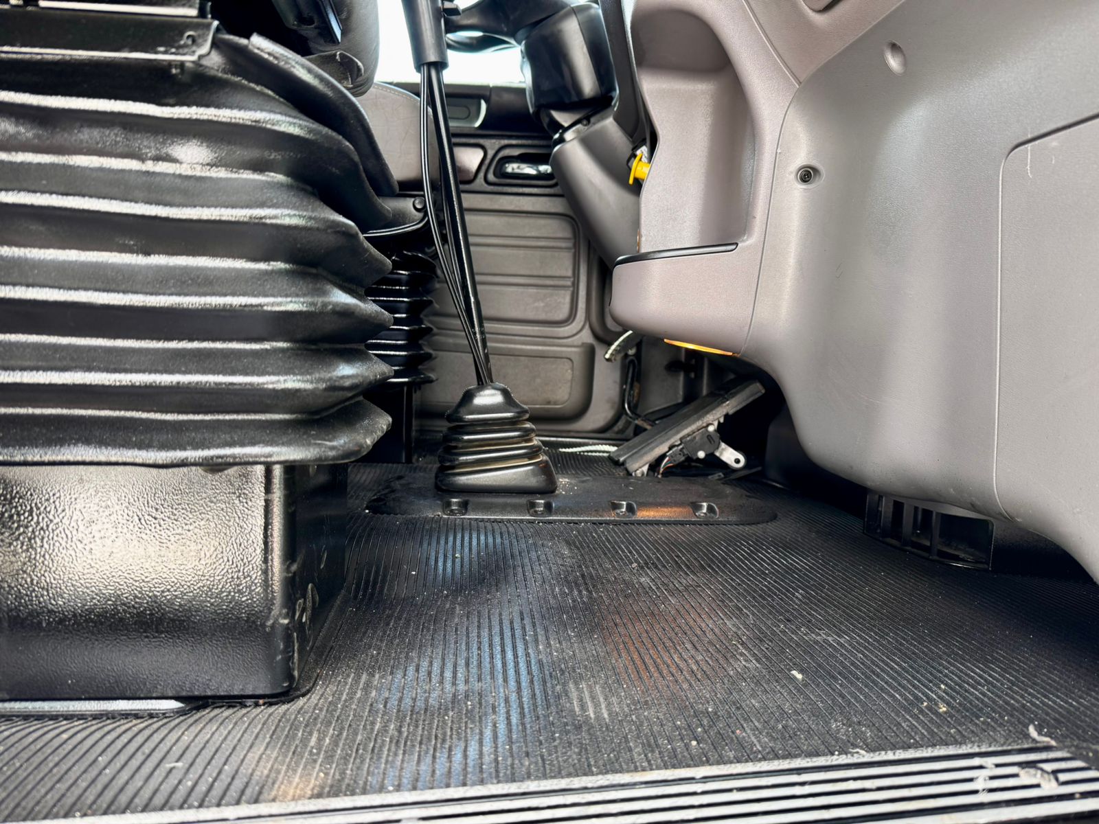 GRUA TITAN NATIONAL 800D DE 23 TON EN PETERBILT 2015 (12)