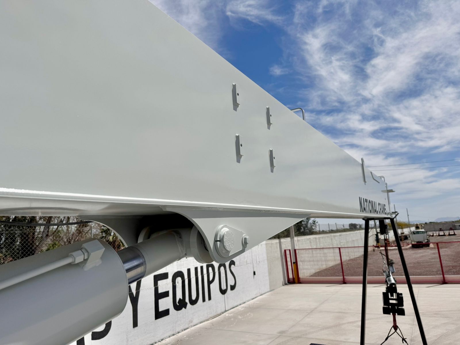 GRUA TITAN NATIONAL 800D DE 23 TON EN PETERBILT 2015 (19)