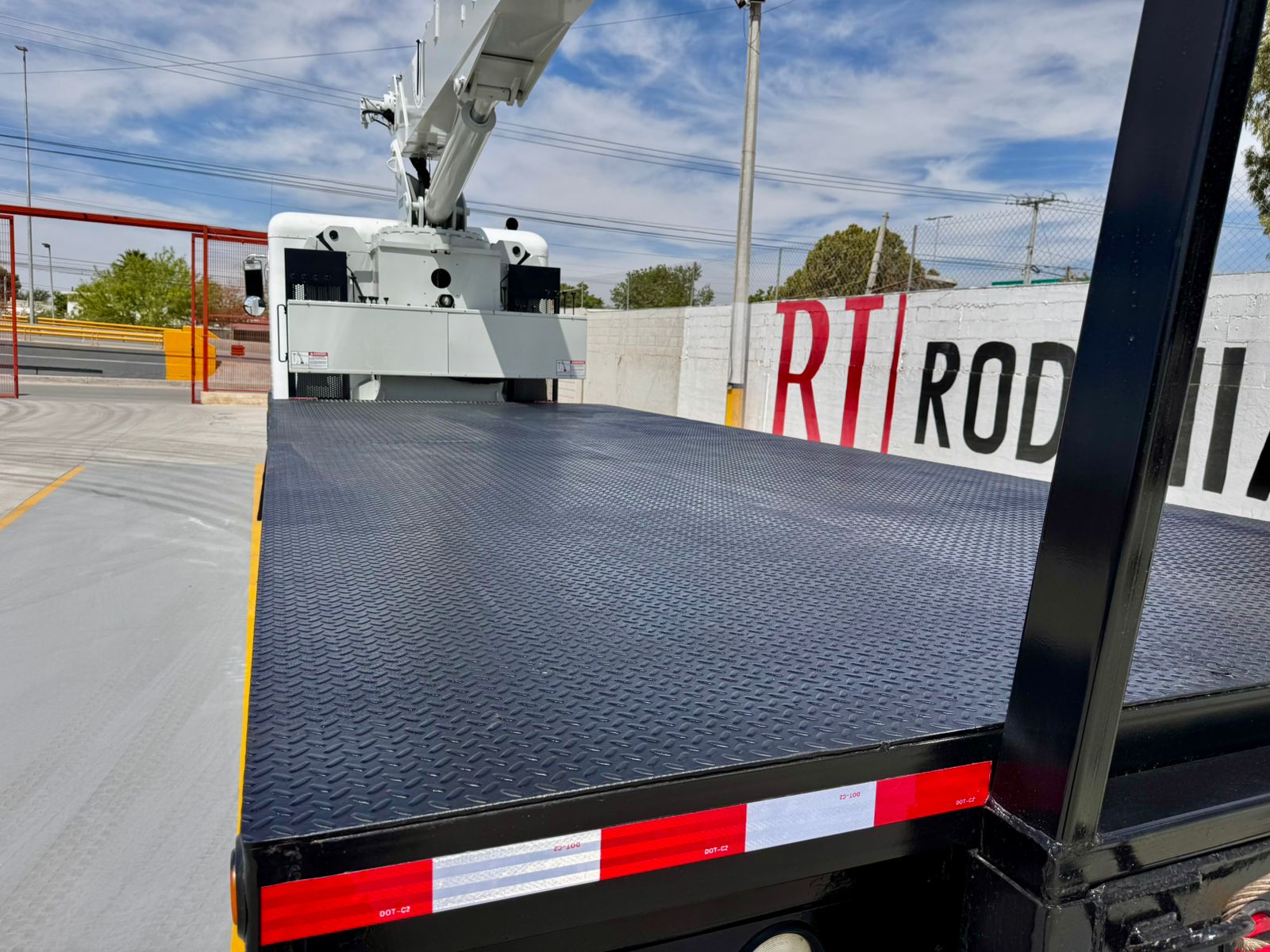 GRUA TITAN NATIONAL 800D DE 23 TON EN PETERBILT 2015 (21)