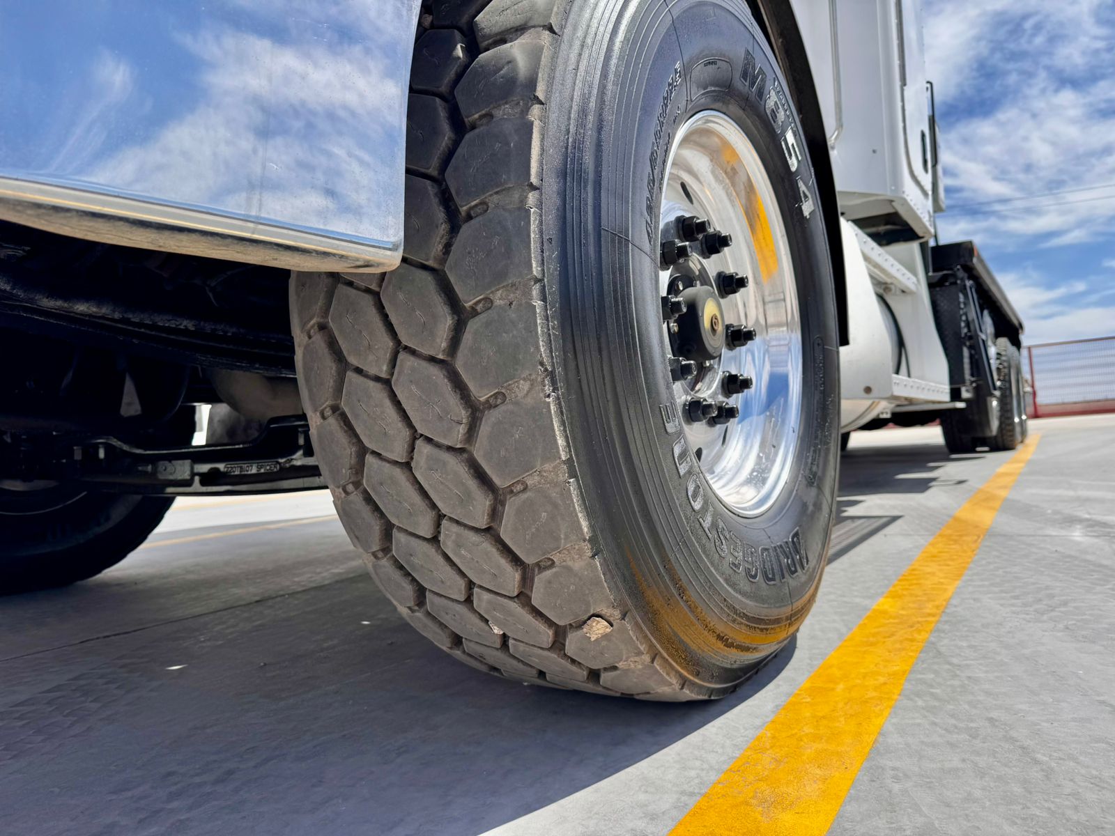 GRUA TITAN NATIONAL 800D DE 23 TON EN PETERBILT 2015 (24)