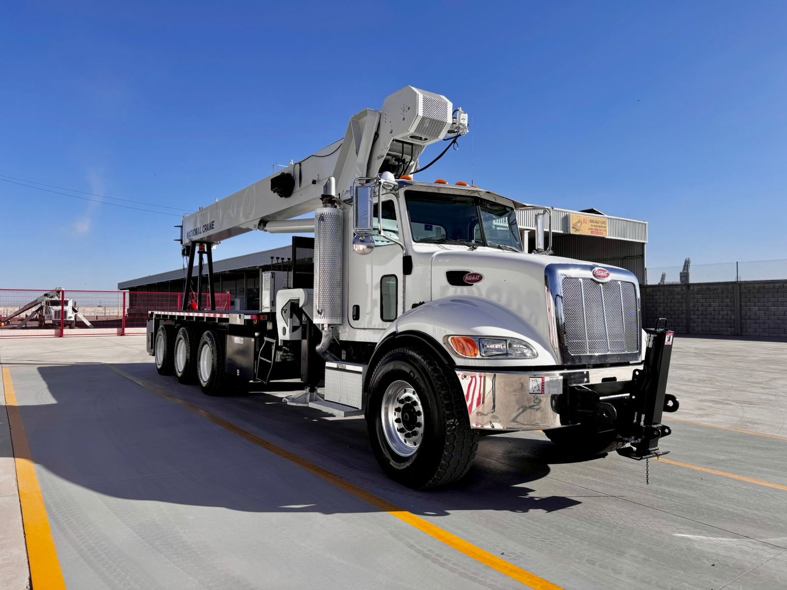 Grúa Titán National 1400H de 33 ton en Peterbilt 2007 (7)