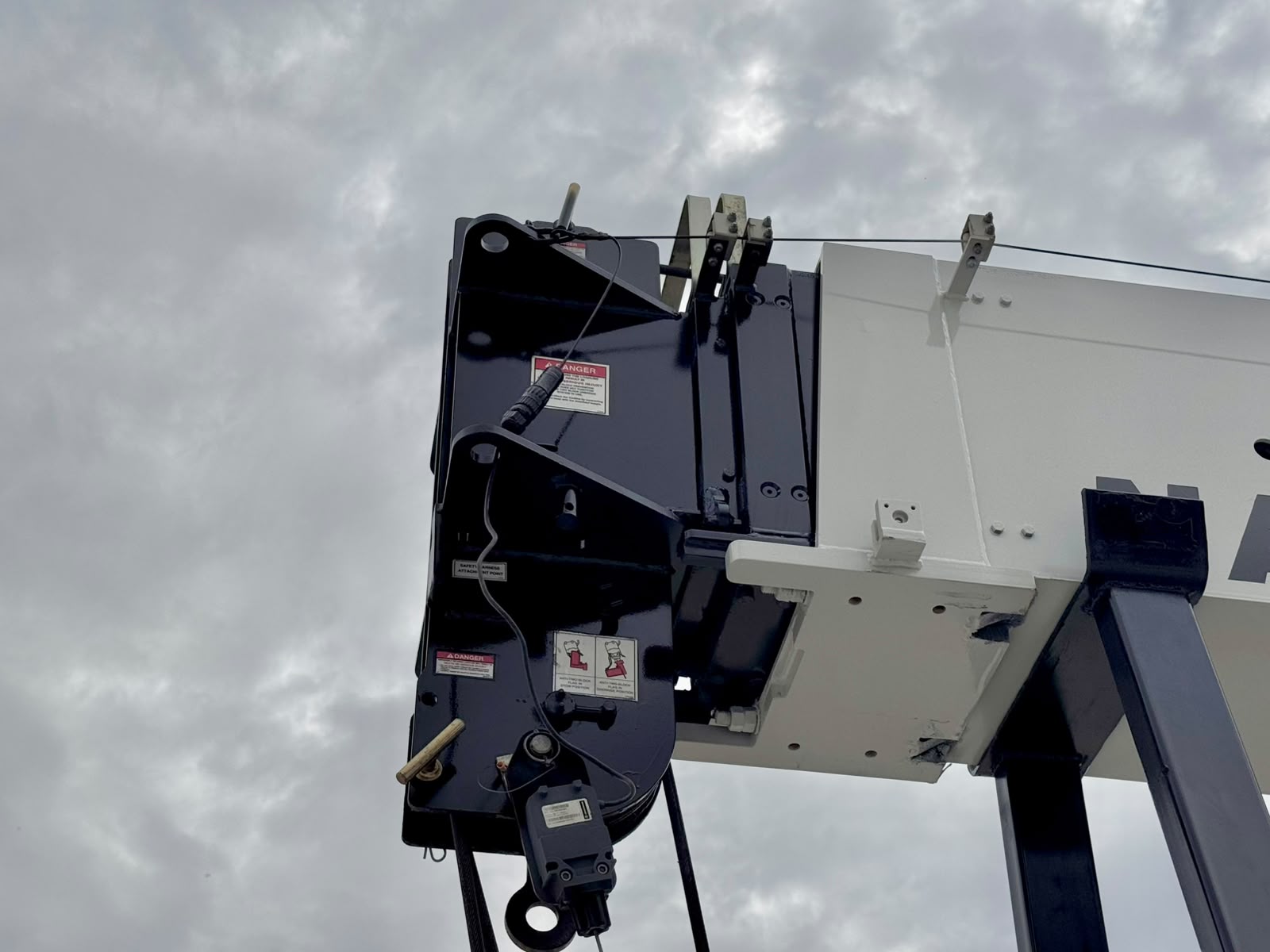 GRUA TITAN NATIONAL 800D DE 23 TON EN PETERBILT 2015_11