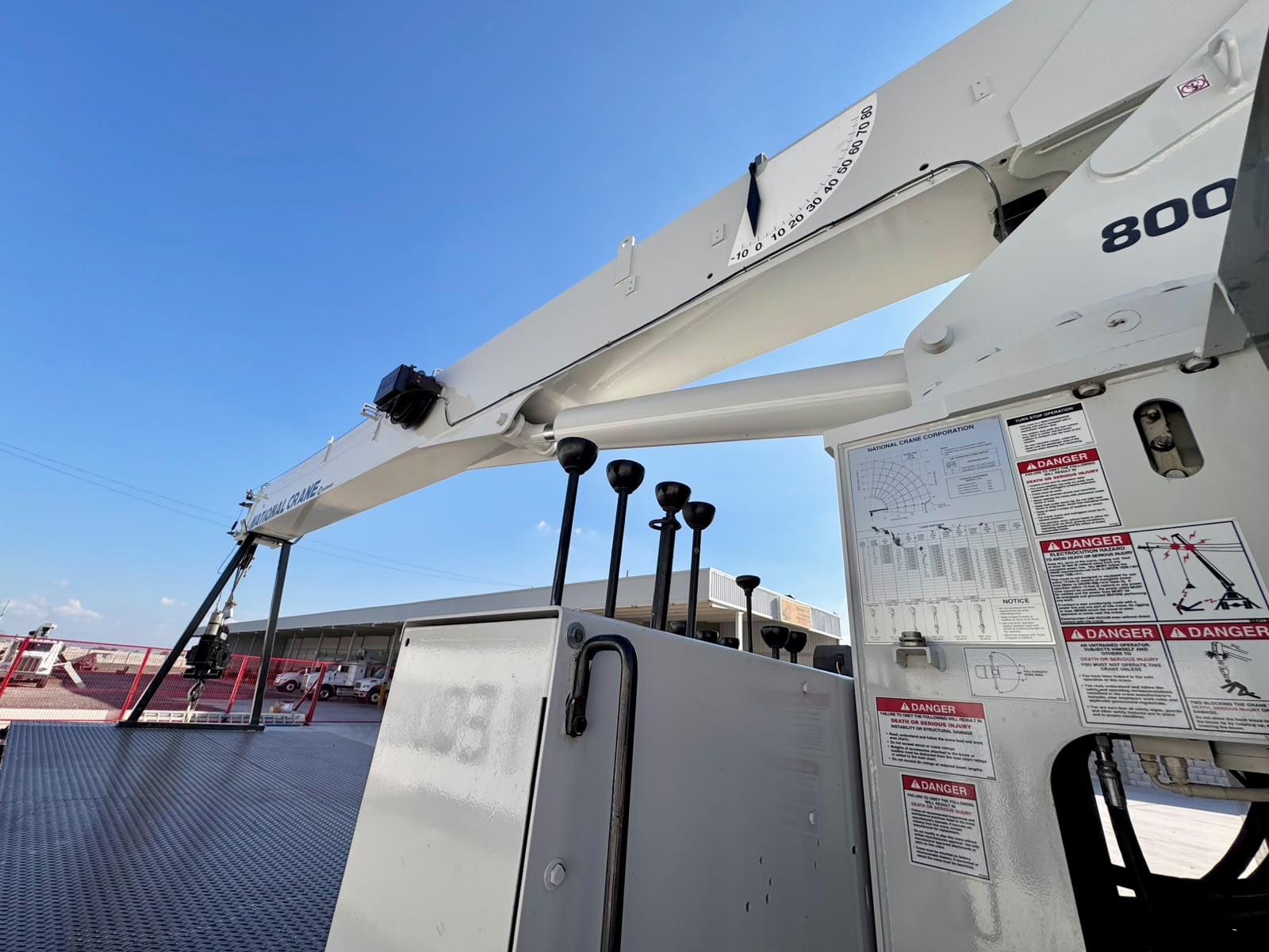 GRUA TITAN NATIONAL 800D DE 23 TON EN PETERBILT 2015_09Octubre_7